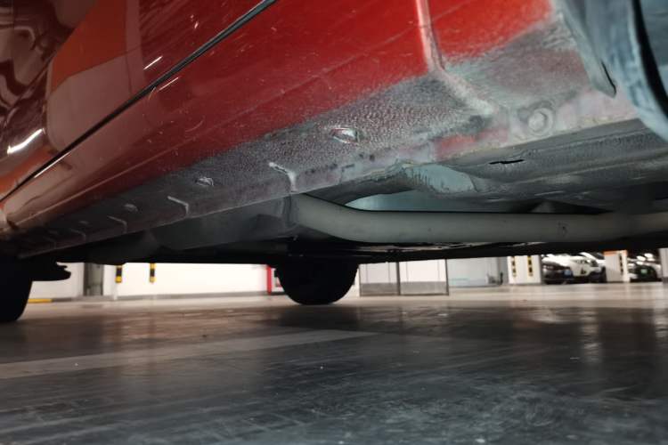 Used Chevrolet Sail 2011 Sedan 1.4L Manual Happiness Edition Chassis Front Right