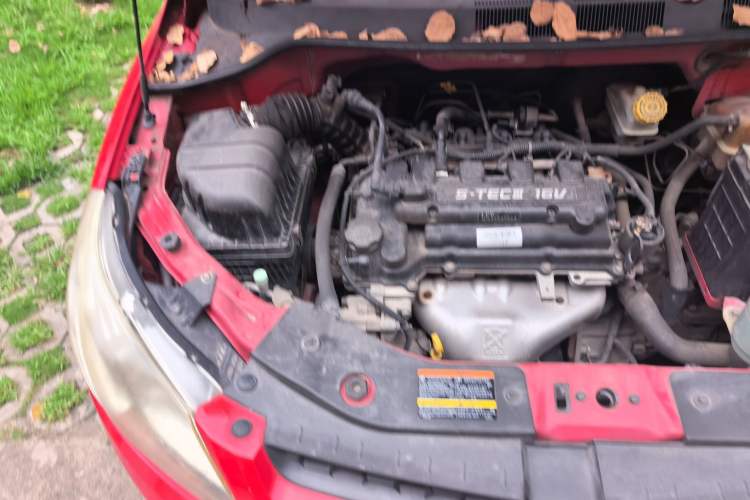 Used Chevrolet Sail 2011 Sedan 1.4L Manual Happiness Edition Engine Bay Right