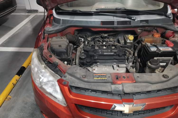 Used Chevrolet Sail 2011 Sedan 1.4L Manual Happiness Edition Engine Bay Right