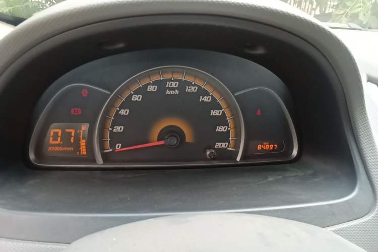 Used Chevrolet Sail 2011 Sedan 1.4L Manual Happiness Edition Instrument Cluster