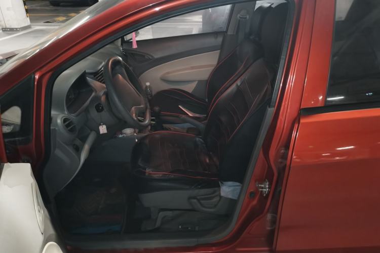 Used Chevrolet Sail 2011 Sedan 1.4L Manual Happiness Edition Left Front Seat
