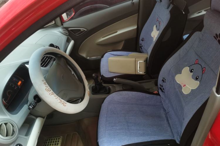 Used Chevrolet Sail 2011 Sedan 1.4L Manual Happiness Edition Left Front Seat
