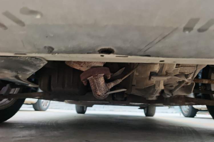 Used Chevrolet Sail 2011 Sedan 1.4L Manual Happiness Edition Chassis Front