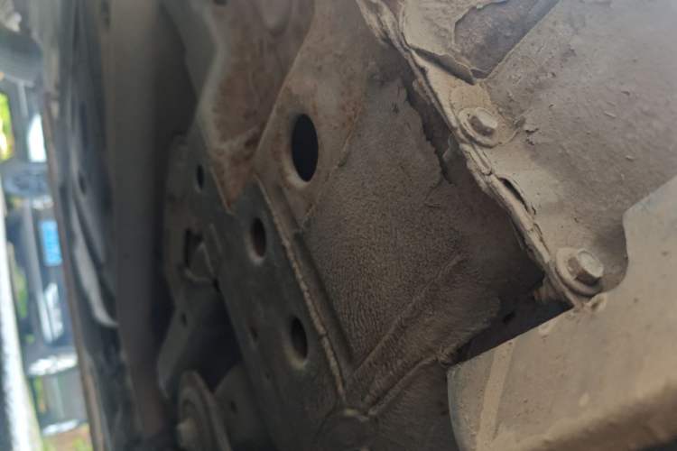 Used Chevrolet Sail 2011 Sedan 1.4L Manual Happiness Edition Chassis Front Right