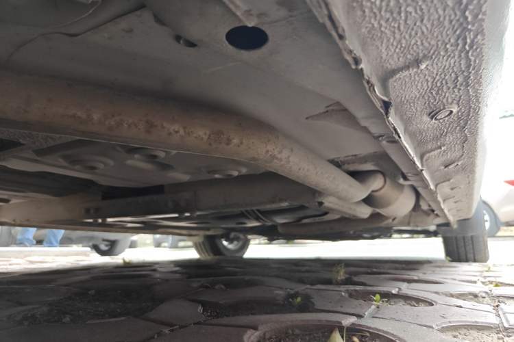 Used Chevrolet Sail 2011 Sedan 1.4L Manual Happiness Edition Chassis Rear Right