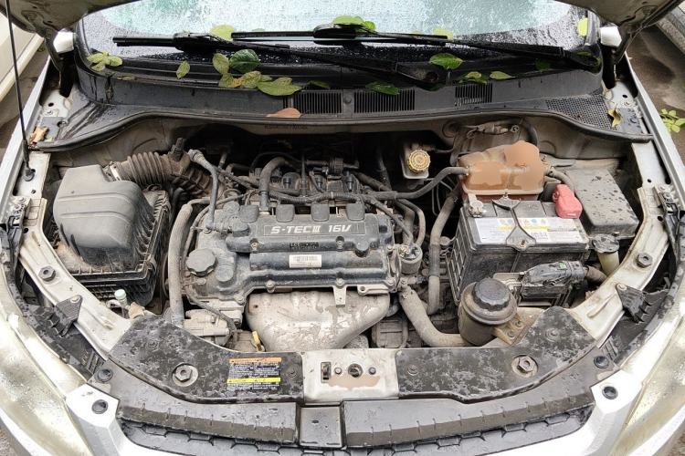 Used Chevrolet Sail 2011 Sedan 1.4L Manual Happiness Edition Engine Bay