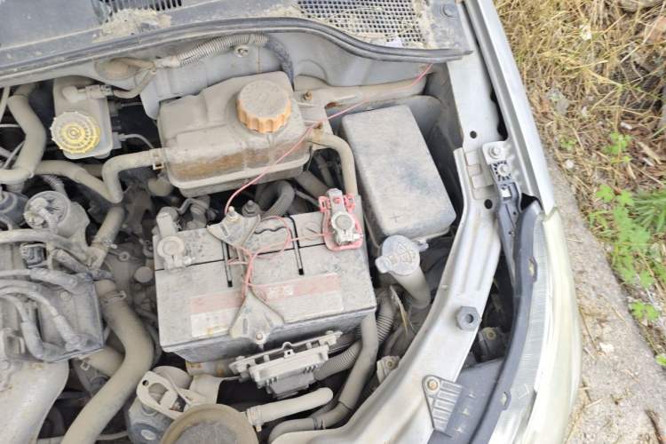 Used Chevrolet Sail 2011 Sedan 1.4L Manual Happiness Edition Engine Bay Left