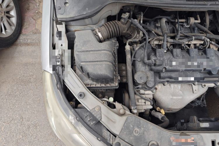Used Chevrolet Sail 2011 Sedan 1.4L Manual Happiness Edition Engine Bay Right