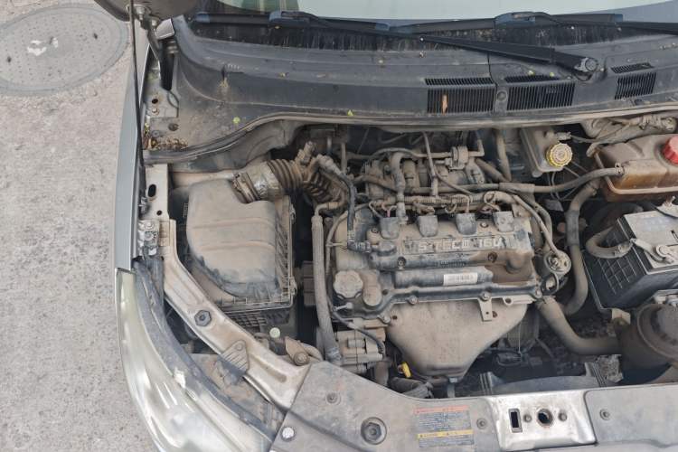 Used Chevrolet Sail 2011 Sedan 1.4L Manual Happiness Edition Engine Bay Right