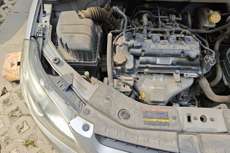 Used Chevrolet Sail 2011 Sedan 1.4L Manual Happiness Edition Engine Bay Right