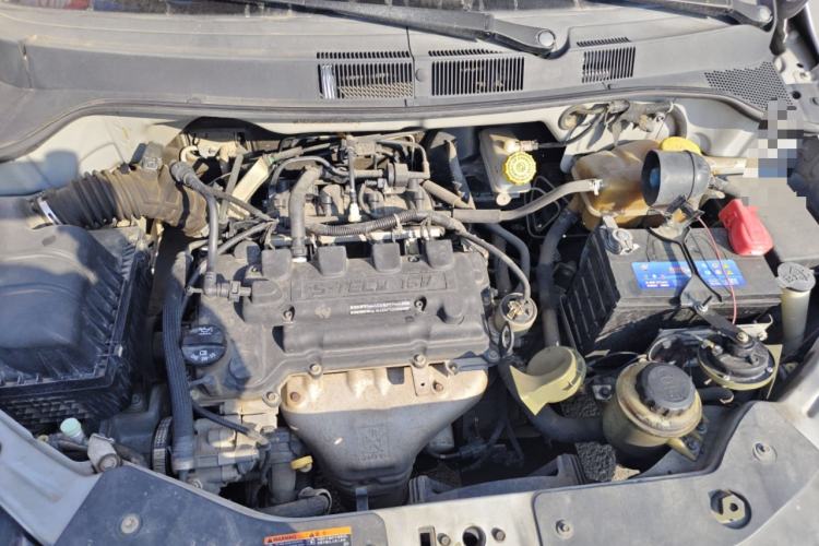 Used Chevrolet Sail 2011 Sedan 1.4L Manual Happiness Edition Engine Bay
