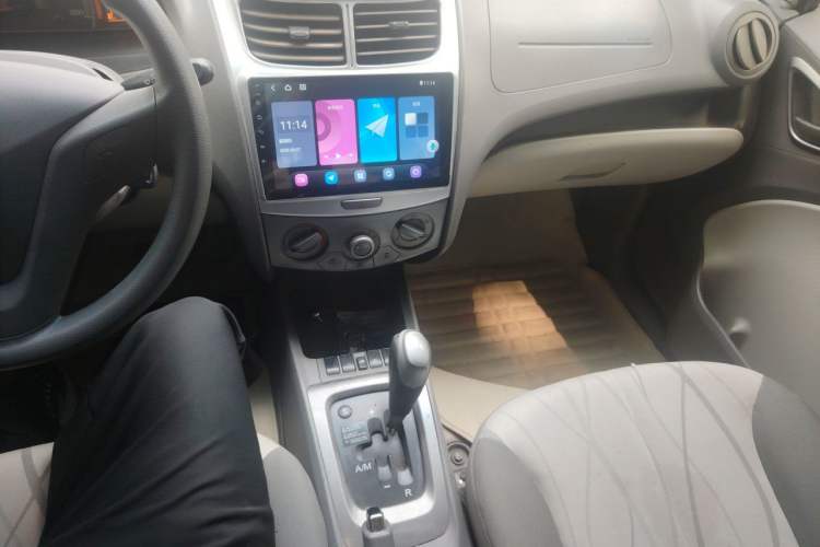 Used Chevrolet Sail 2011 Sedan 1.4L AMT Happiness Edition Gear Lever