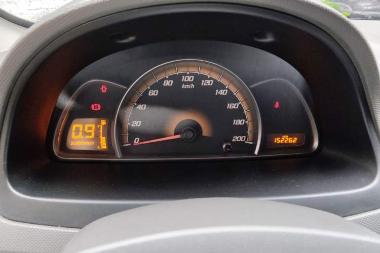 Used Chevrolet Sail 2011 Sedan 1.4L Manual Happiness Edition Instrument Cluster