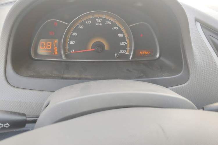 Used Chevrolet Sail 2011 Sedan 1.4L Manual Happiness Edition Instrument Cluster