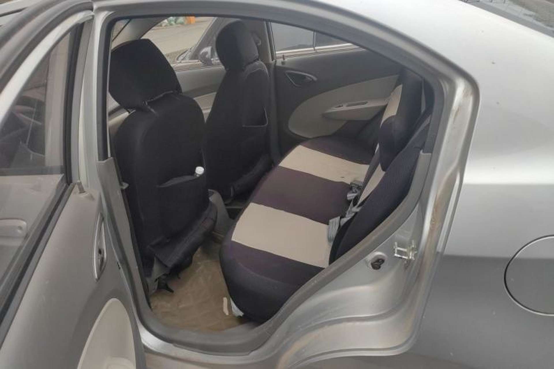 Used Chevrolet Sail 2011 Sedan 1.4L AMT Happiness Edition Left Rear Seat