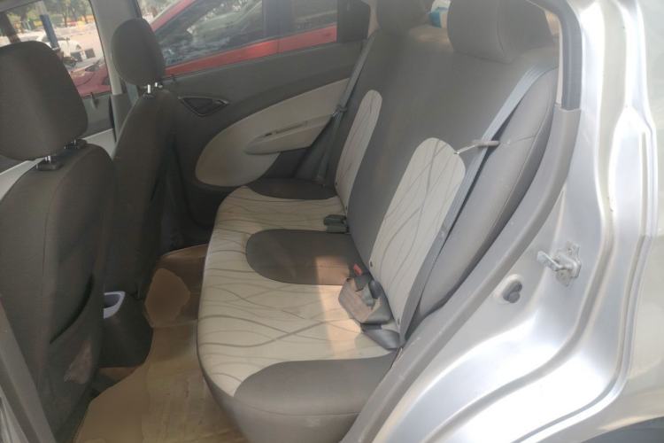 Used Chevrolet Sail 2011 Sedan 1.4L AMT Happiness Edition Left Rear Seat