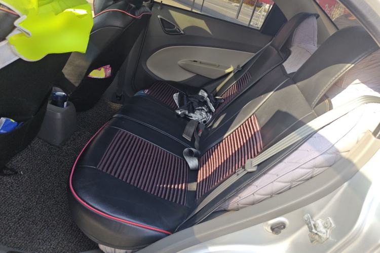 Used Chevrolet Sail 2011 Sedan 1.4L Manual Happiness Edition Left Rear Seat