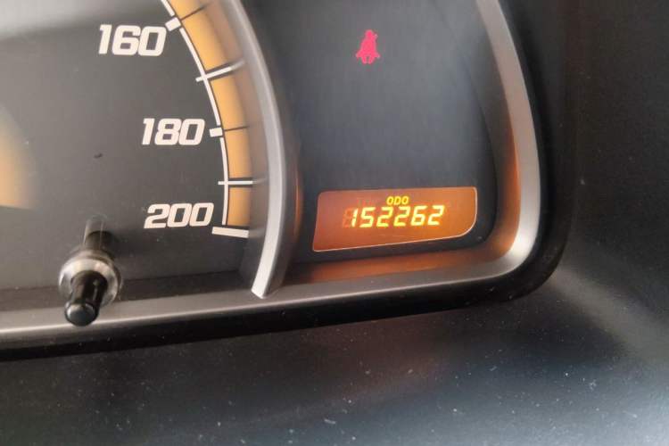 Used Chevrolet Sail 2011 Sedan 1.4L Manual Happiness Edition Odometer Close Up