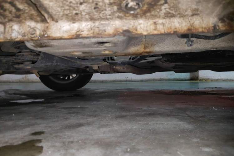 Used Chevrolet Sail 2011 Sedan 1.4L Manual Happiness Edition Chassis Front Left
