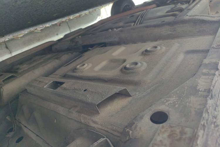 Used Chevrolet Sail 2011 Sedan 1.4L AMT Happiness Edition Chassis Rear Left