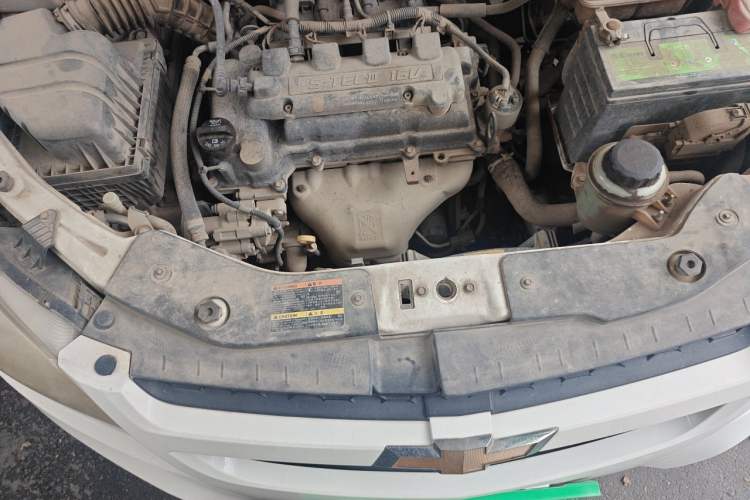 Used Chevrolet Sail 2011 Hatchback 1.4L AMT Happiness Edition Engine Bay