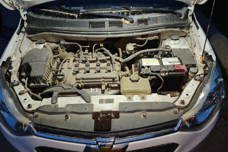 Used Chevrolet Sail 2011 Sedan 1.4L AMT Happiness Edition Engine Bay
