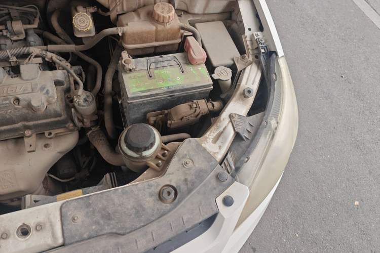 Used Chevrolet Sail 2011 Hatchback 1.4L AMT Happiness Edition Engine Bay Left