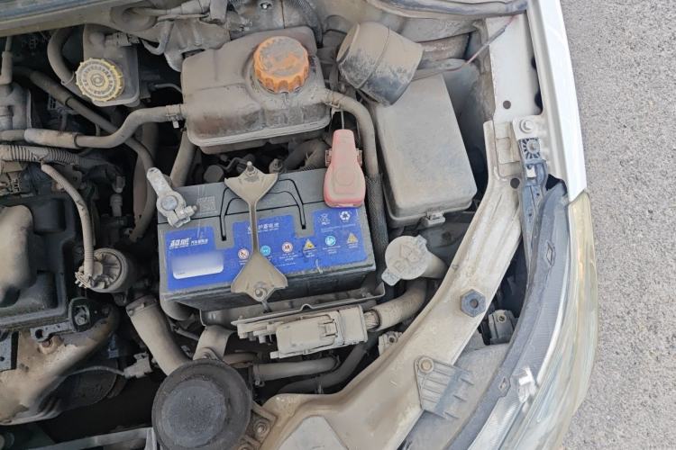 Used Chevrolet Sail 2011 Sedan 1.4L Manual Happiness Edition Engine Bay Left