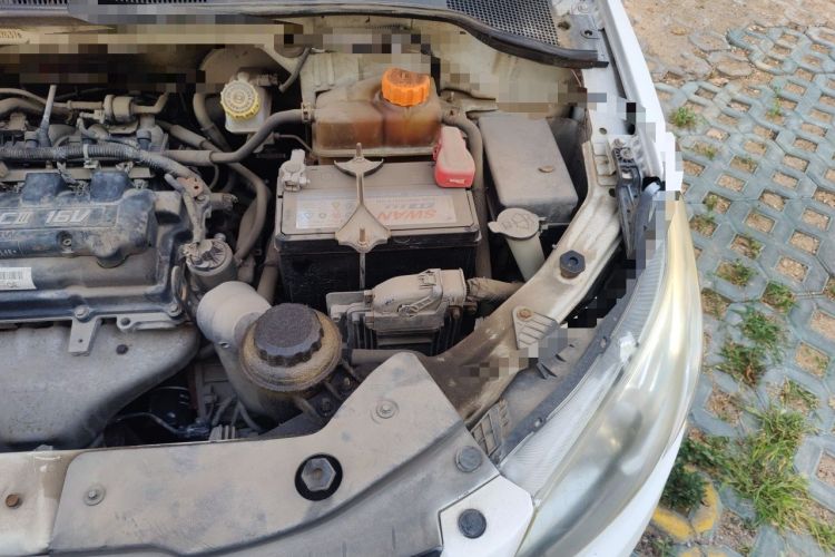 Used Chevrolet Sail 2011 Sedan 1.4L AMT Happiness Edition Engine Bay Left