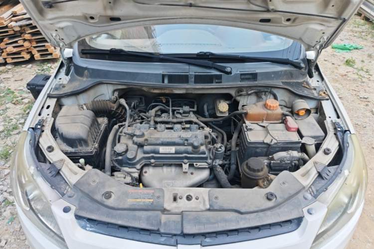 Used Chevrolet Sail 2011 Sedan 1.4L AMT Happiness Edition Engine Bay