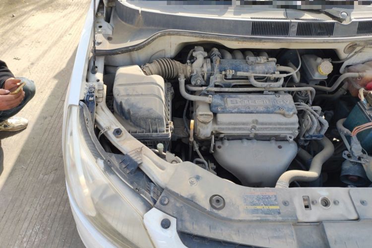 Used Chevrolet Sail 2011 Sedan 1.4L Manual Happiness Edition Engine Bay Right