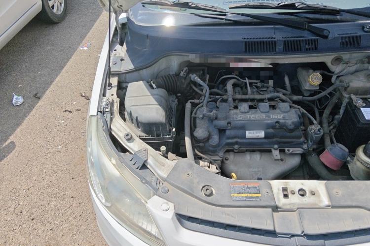 Used Chevrolet Sail 2011 Sedan 1.4L AMT Happiness Edition Engine Bay Right