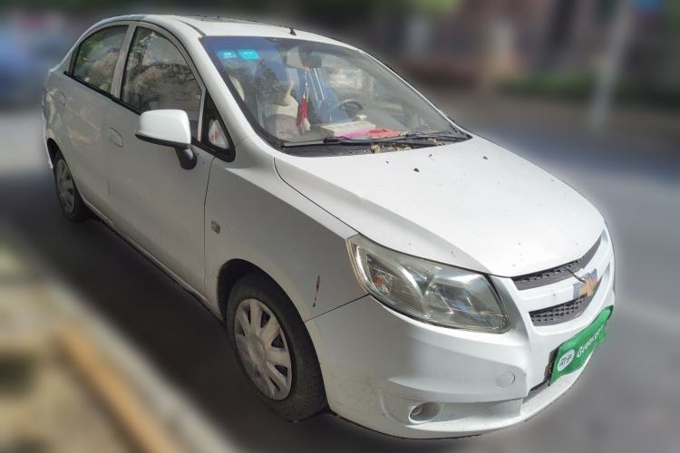 Used Chevrolet Sail 2011 Sedan 1.4L AMT Happiness Edition Front Right 45 Deg