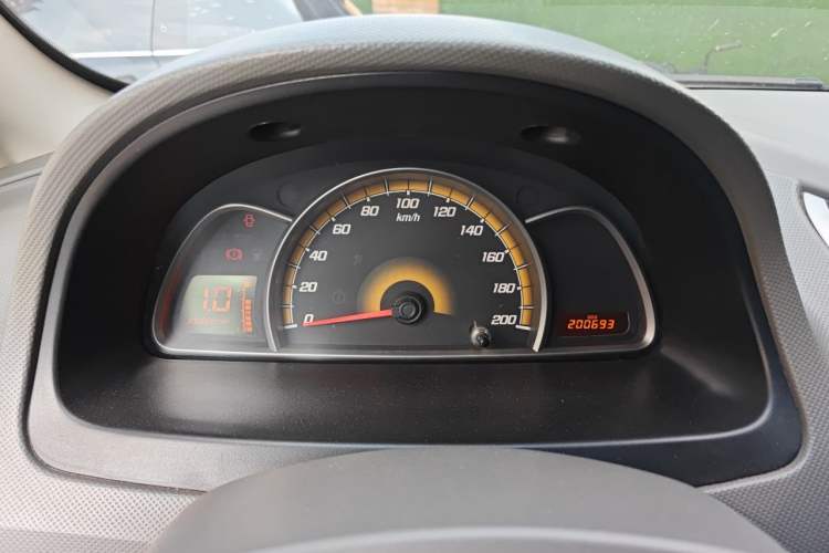 Used Chevrolet Sail 2011 Sedan 1.4L Manual Happiness Edition Instrument Cluster