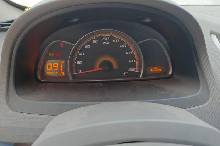 Used Chevrolet Sail 2011 Hatchback 1.4L Manual Happiness Edition Instrument Cluster
