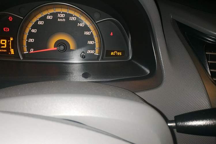 Used Chevrolet Sail 2011 Sedan 1.4L Manual Happiness Edition Odometer Close Up