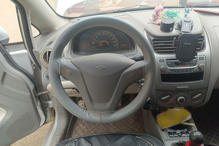 Used Chevrolet Sail 2011 Sedan 1.4L Manual Happiness Edition Steering Wheel