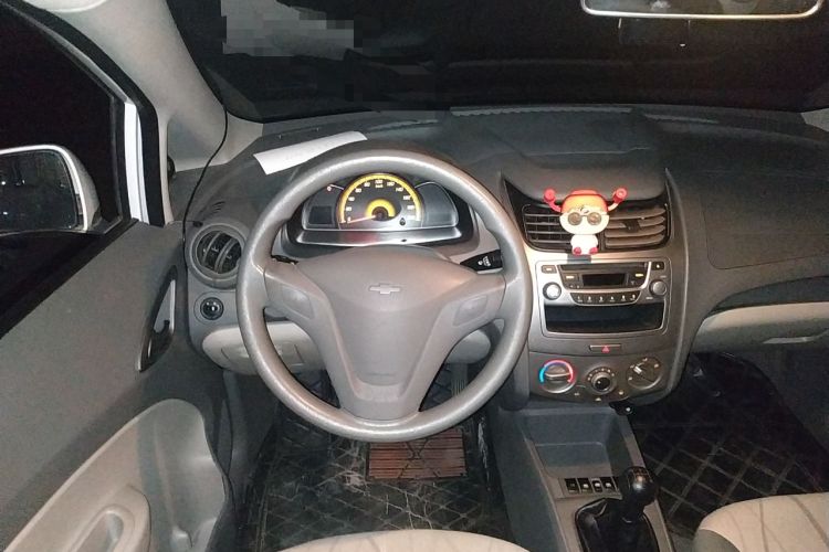 Used Chevrolet Sail 2011 Sedan 1.4L Manual Happiness Edition Steering Wheel