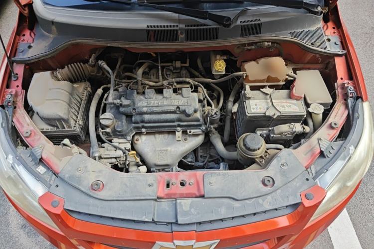 Used Chevrolet Sail 2011 Sedan 1.4L AMT Happiness Edition Engine Bay