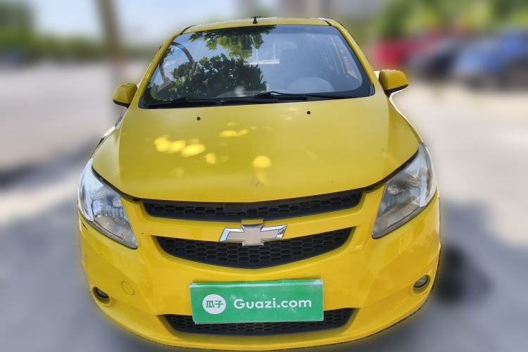 Used Chevrolet Sail 2011 Hatchback 1.4L AMT Happiness Edition Front