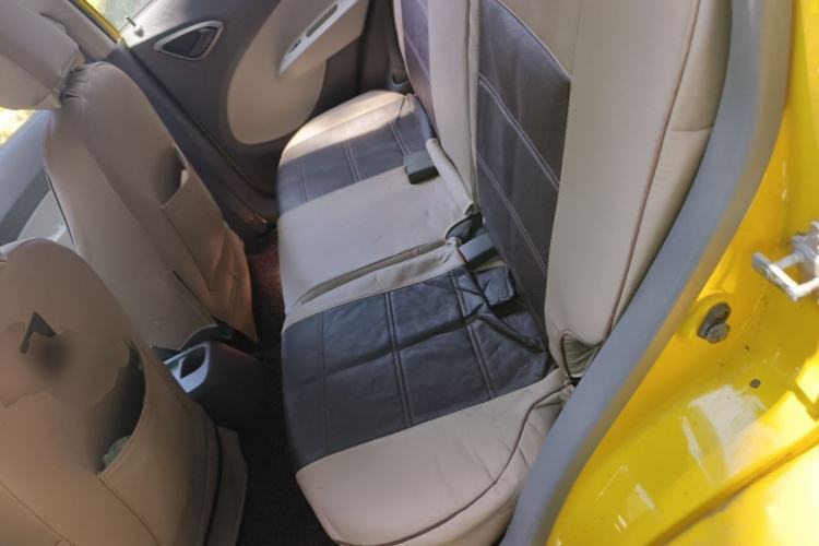 Used Chevrolet Sail 2011 Hatchback 1.4L AMT Happiness Edition Left Rear Seat