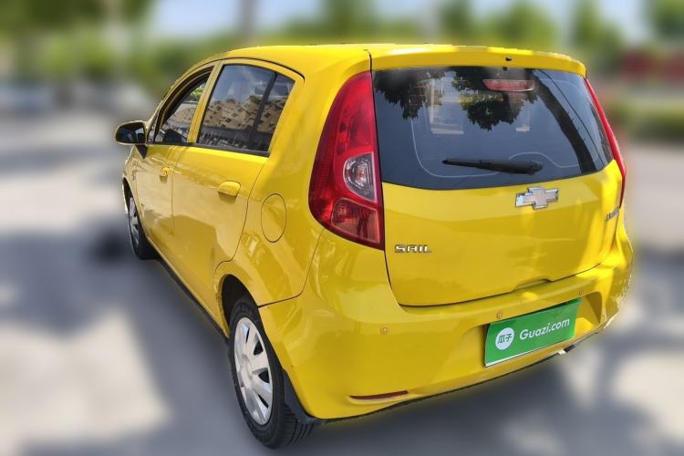Used Chevrolet Sail 2011 Hatchback 1.4L AMT Happiness Edition Rear Left 45 Deg