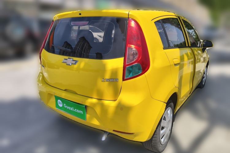Used Chevrolet Sail 2011 Hatchback 1.4L AMT Happiness Edition Rear Right 45 Deg