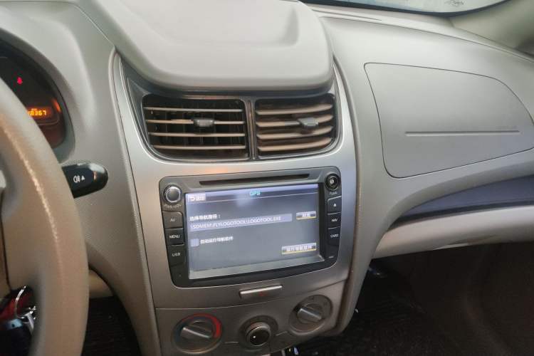 Used Chevrolet Sail 2013 Sedan 1.2L Manual Fashionable Happiness Edition Audio And AC Panel