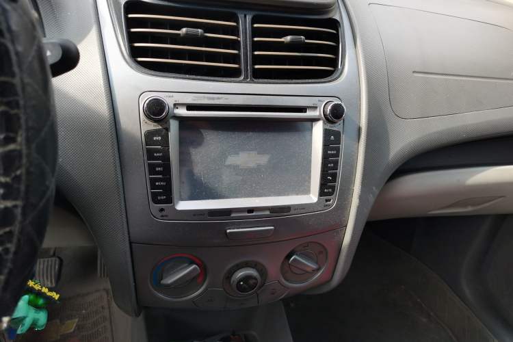 Used Chevrolet Sail 2013 Sedan 1.2L Manual Fashionable Happiness Edition Audio And AC Panel