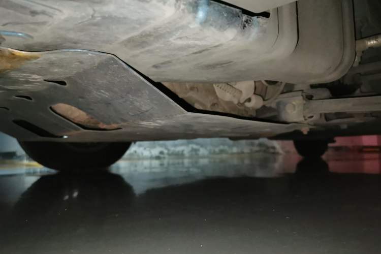 Used Chevrolet Sail 2013 Sedan 1.2L Manual Fashionable Happiness Edition Chassis Front