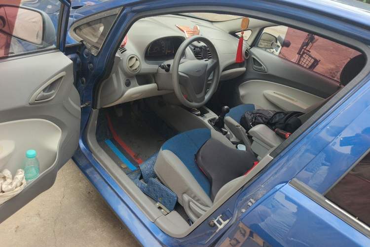 Used Chevrolet Sail 2013 Sedan 1.2L Manual Fashion Edition Driver Seat