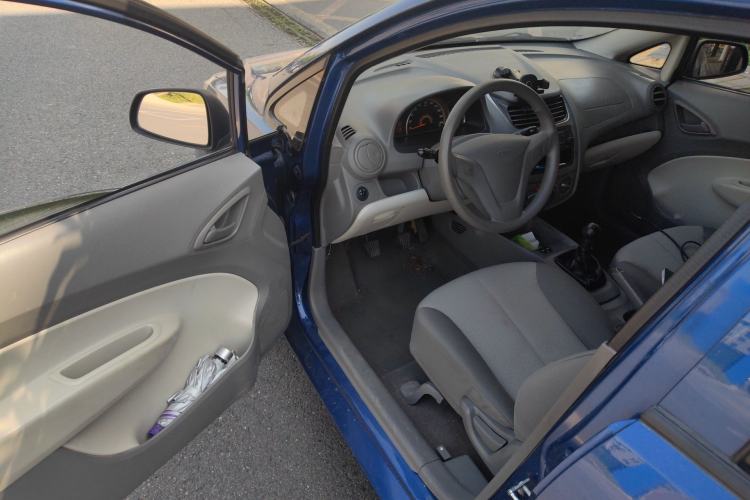 Used Chevrolet Sail 2013 Sedan 1.2L Manual Warm Edition Driver Seat