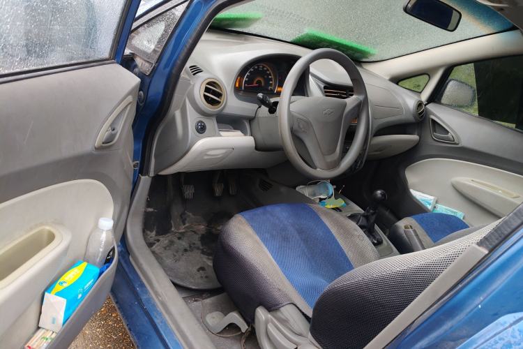 Used Chevrolet Sail 2013 Sedan 1.2L Manual Warm Edition Driver Seat
