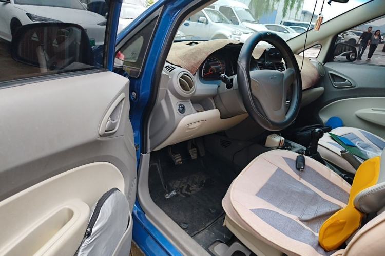 Used Chevrolet Sail 2013 Sedan 1.2L Manual Fashion Edition Driver Seat